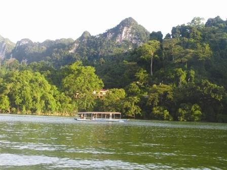 Le lac Ba Bê, faveur exceptionnelle de la nature